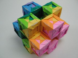 3x3-edge-based-brocade-sonobe-inverse-purinahedron